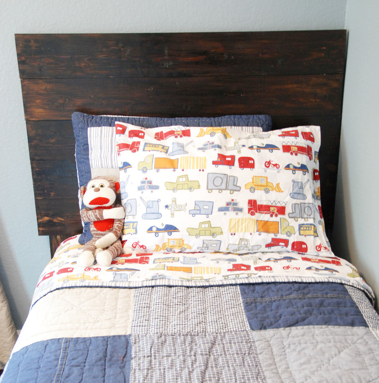 Wood Pallet Headboard