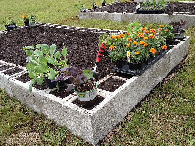 concrete block raised garden bed plans