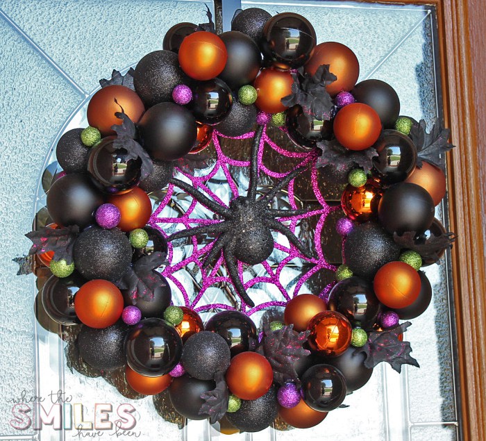 Halloween Ornament Wreath