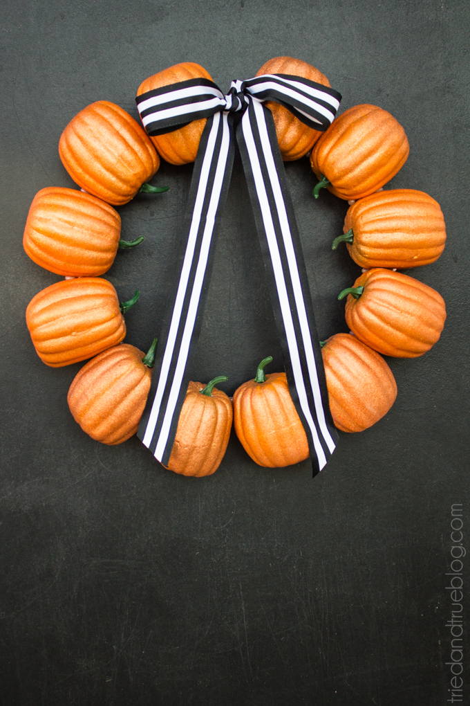 Halloween Pumpkin Wreath