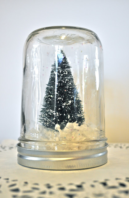 Mason Jar Snow Globe