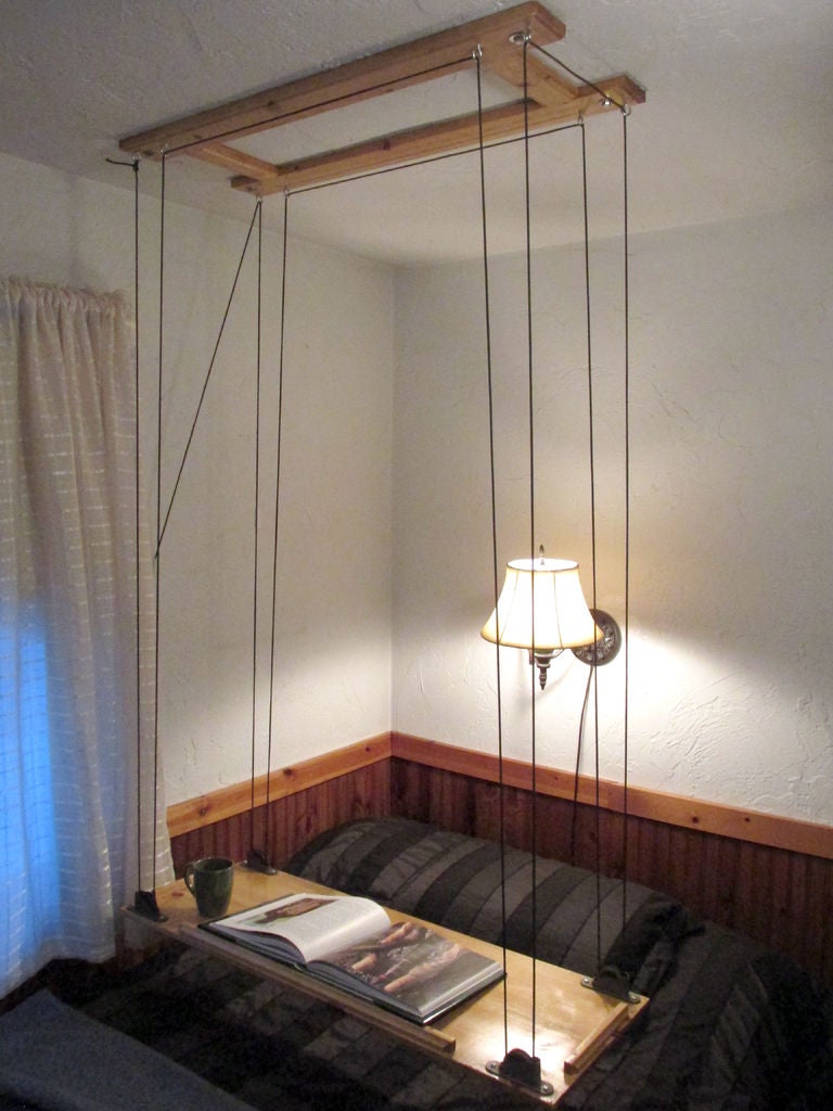 Paracord and Pulley Hanging Table