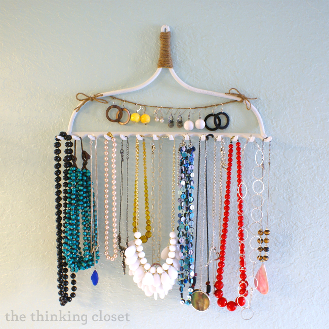 Rake Necklace Hanger